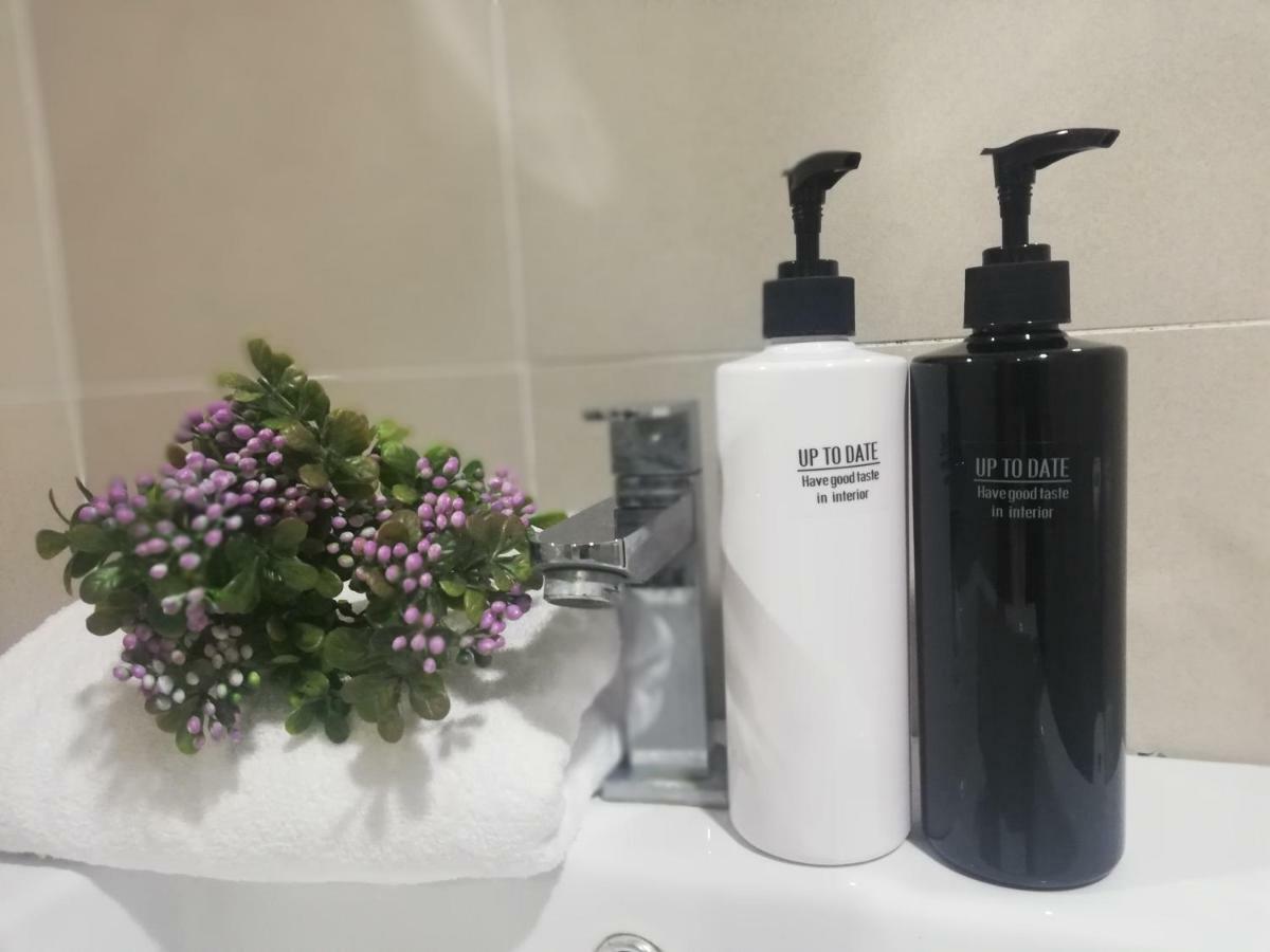 The Raffles Suites 新山 外观 照片